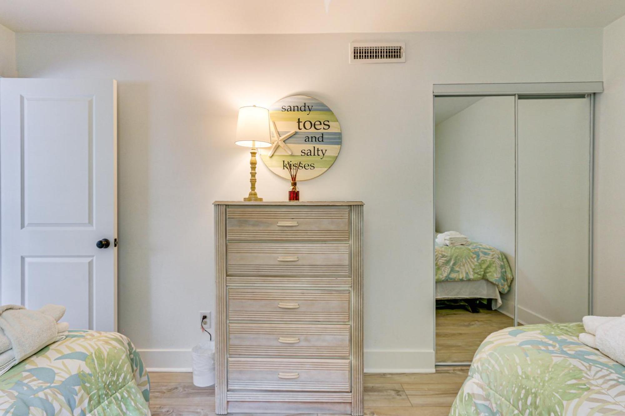 Coligny Gem With Community Perks Walk To Beach 힐튼 헤드 아일랜드 외부 사진