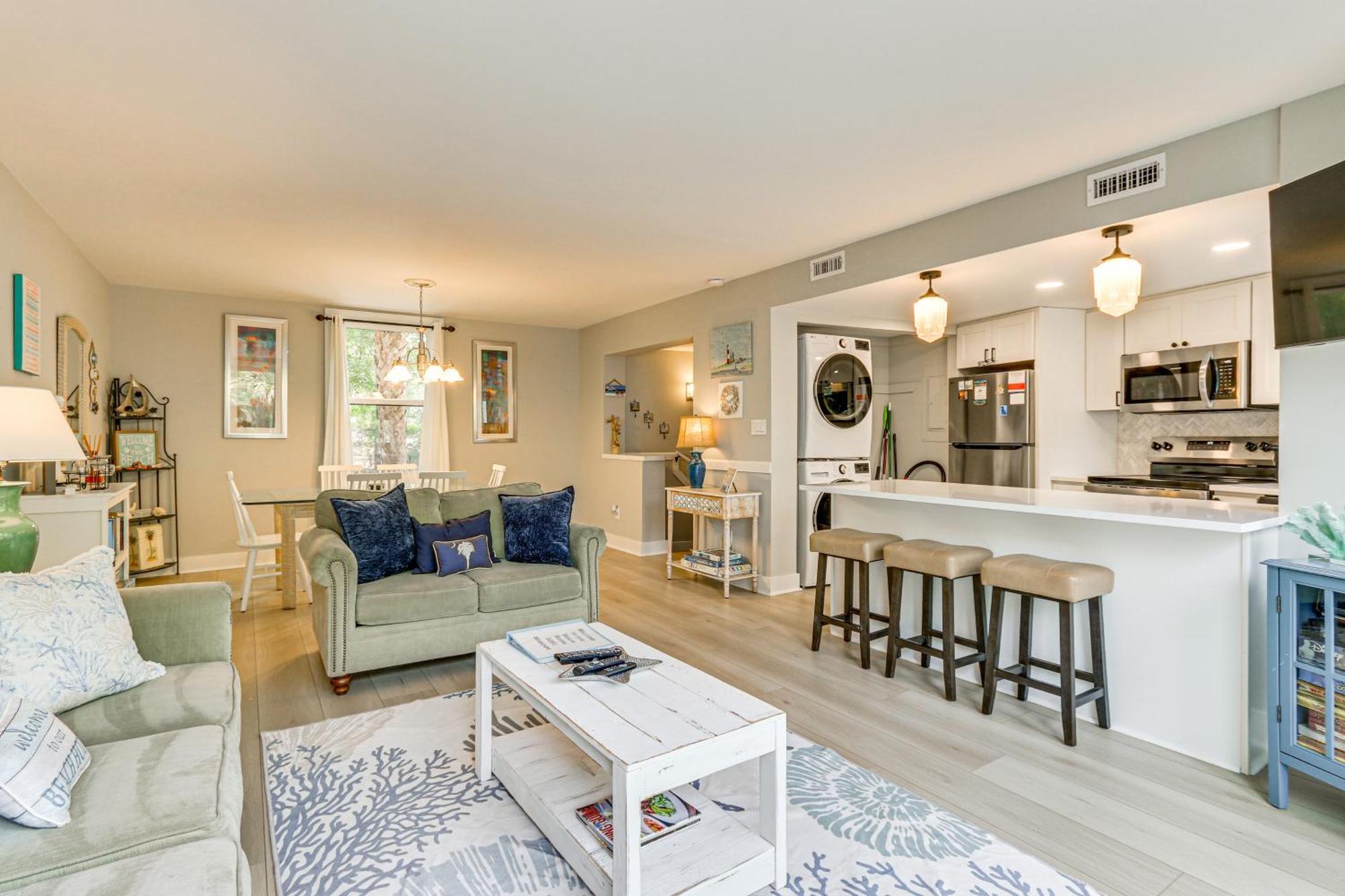 Coligny Gem With Community Perks Walk To Beach 힐튼 헤드 아일랜드 외부 사진